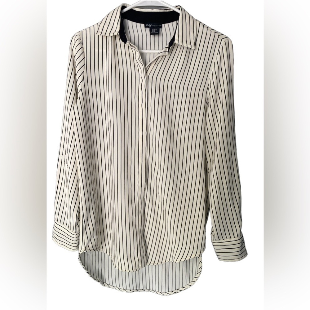JNY Jones New York, Women's black and white blouse size XS